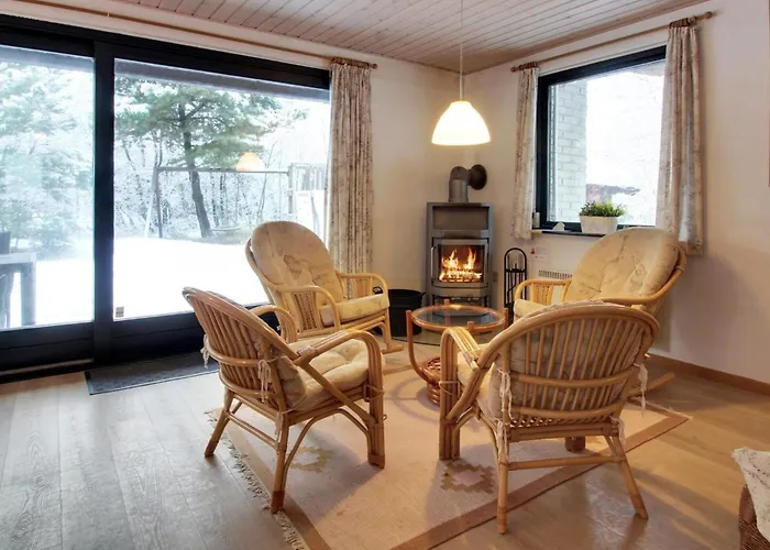 Vendela - 2-5km From The Sea By Interhome 펜션